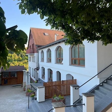 Restaurace A Penzion U Svate Barbory Ústí nad Labem Екстериор снимка